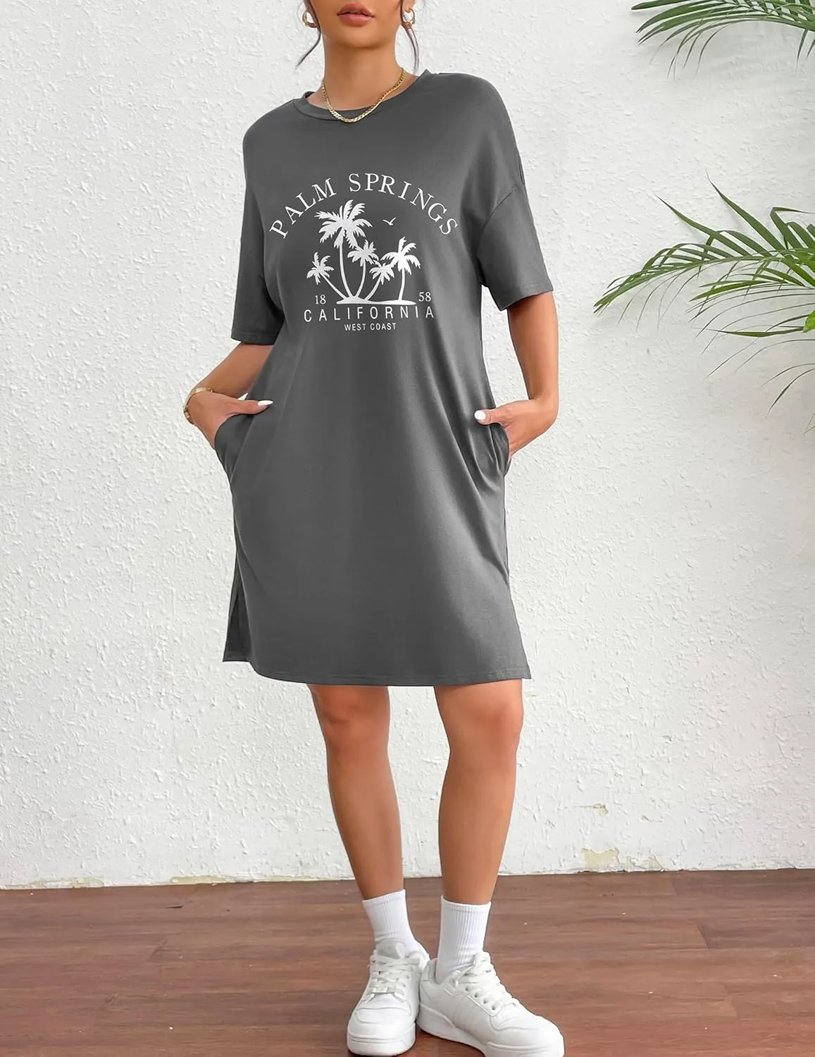 HOTOUCH Women's T Shirt Casual Dress Oversized Graphic Print Short Sleeve O Neck Beach Dress with Pockets Nightgown