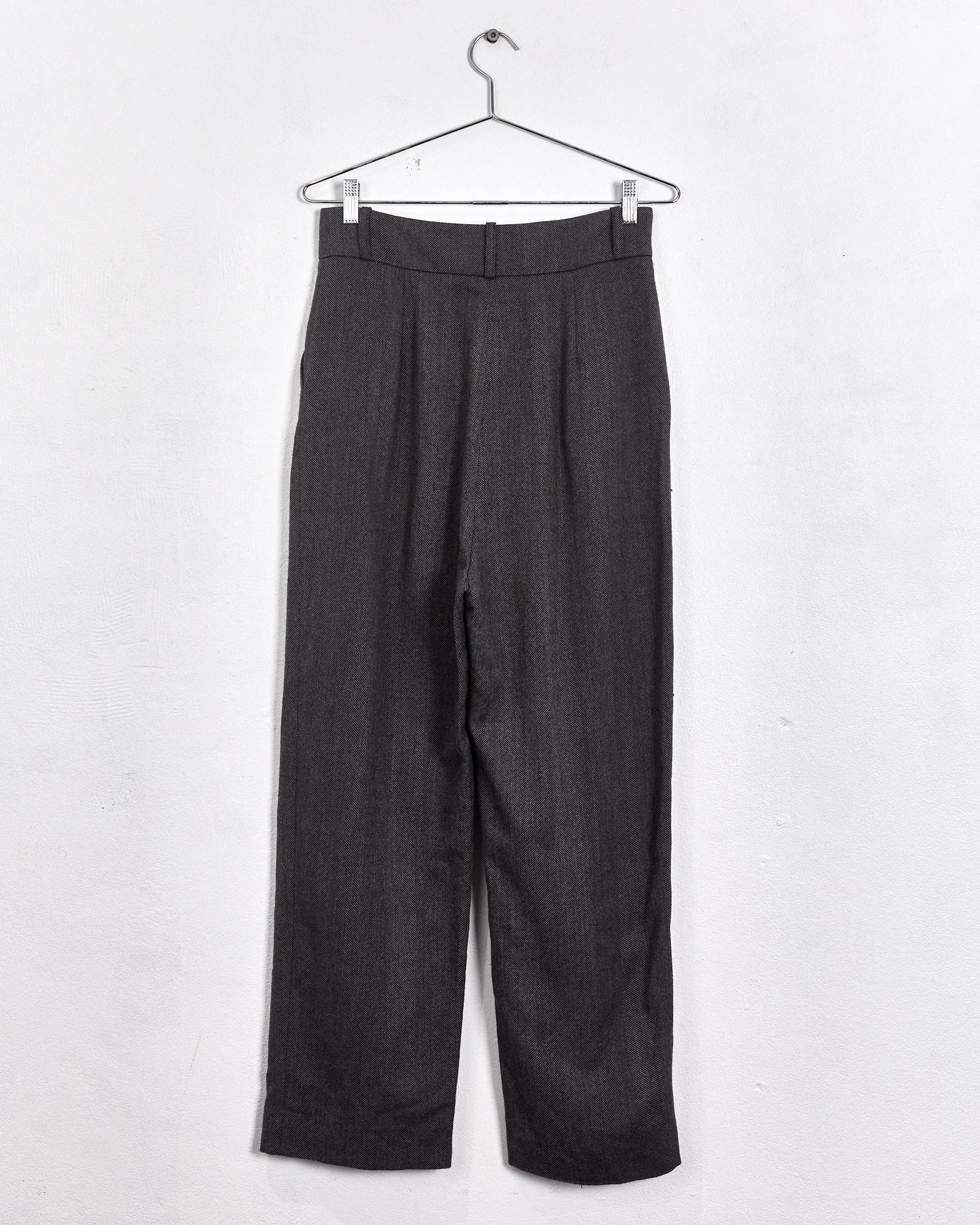 Totême 'deep pleat' herringbone trousers, grey, 10